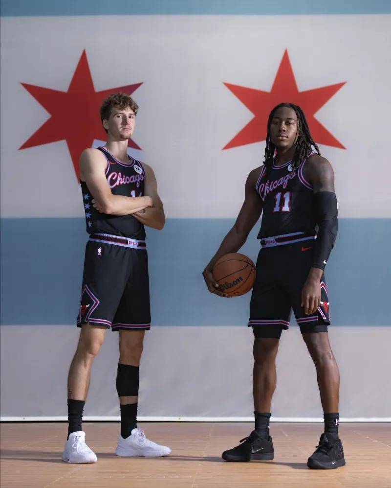 开元体育-芝加哥公牛发布备战花絮，冲刺阶段临场应变，欧篮联任务艰巨，身体对抗强度拉满的简单介绍