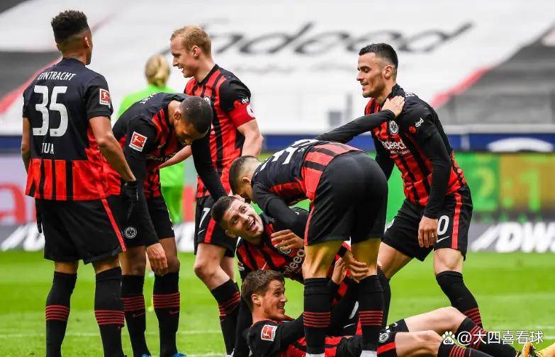 开元体育-加时末段法兰克福调整名单——德国杯节点到来，话题不断，细节决定成败(德国杯莱比锡对法兰克福)